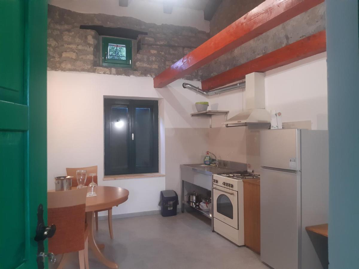 Hisa Vojko Apartment Кобарид Екстериор снимка